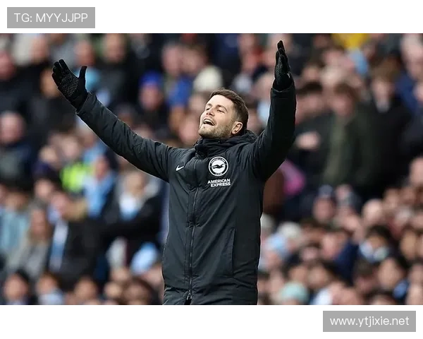 许尔策勒执教德泽尔比助力布莱顿