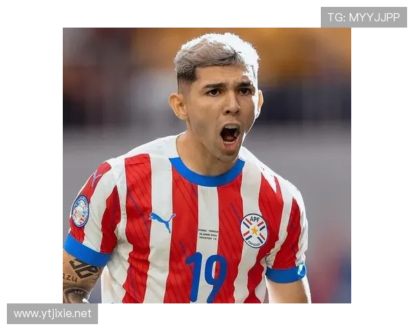 洛里昂迎战斯堡首发恩西索登场